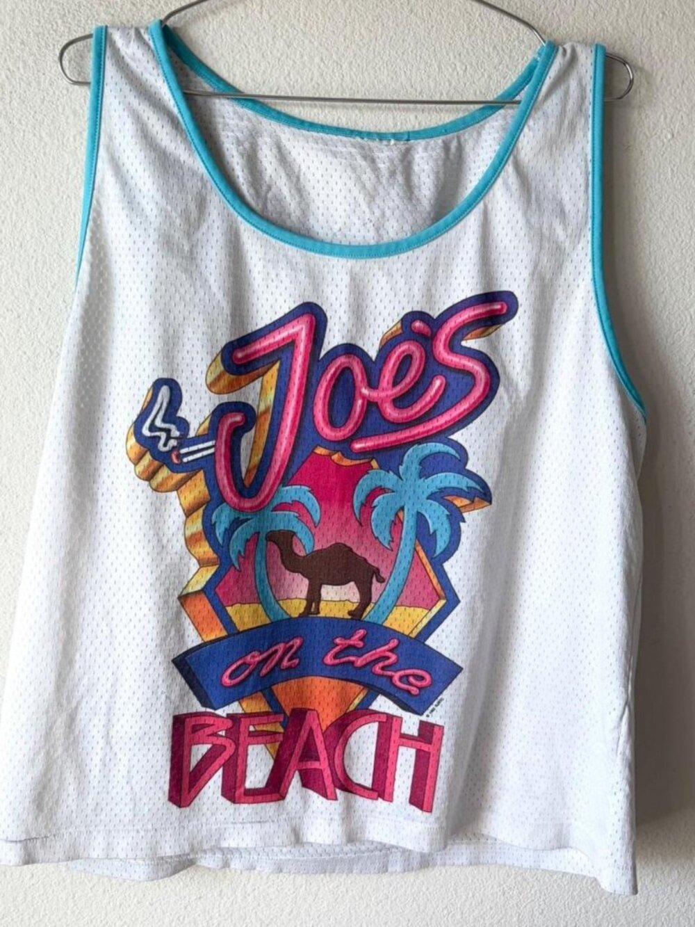 1993 Camel white mesh jersey tank top Men's Medium